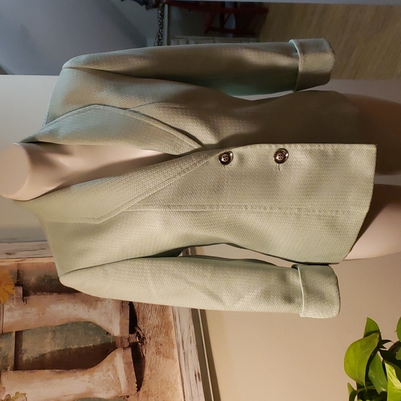 ♦️♦️ SOLD ♦️ ♦️ Tahari Blazer - Picture 2 of 10